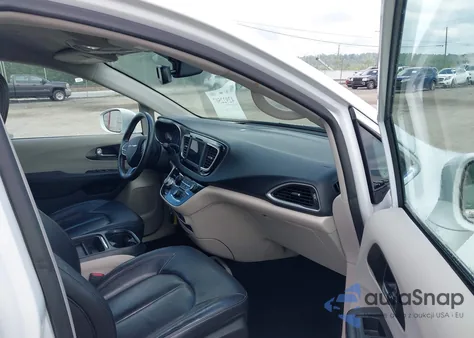 2020 Chrysler Pacifica Touring L из США, поврежденный, VIN 2C4RC1BG5LR133748